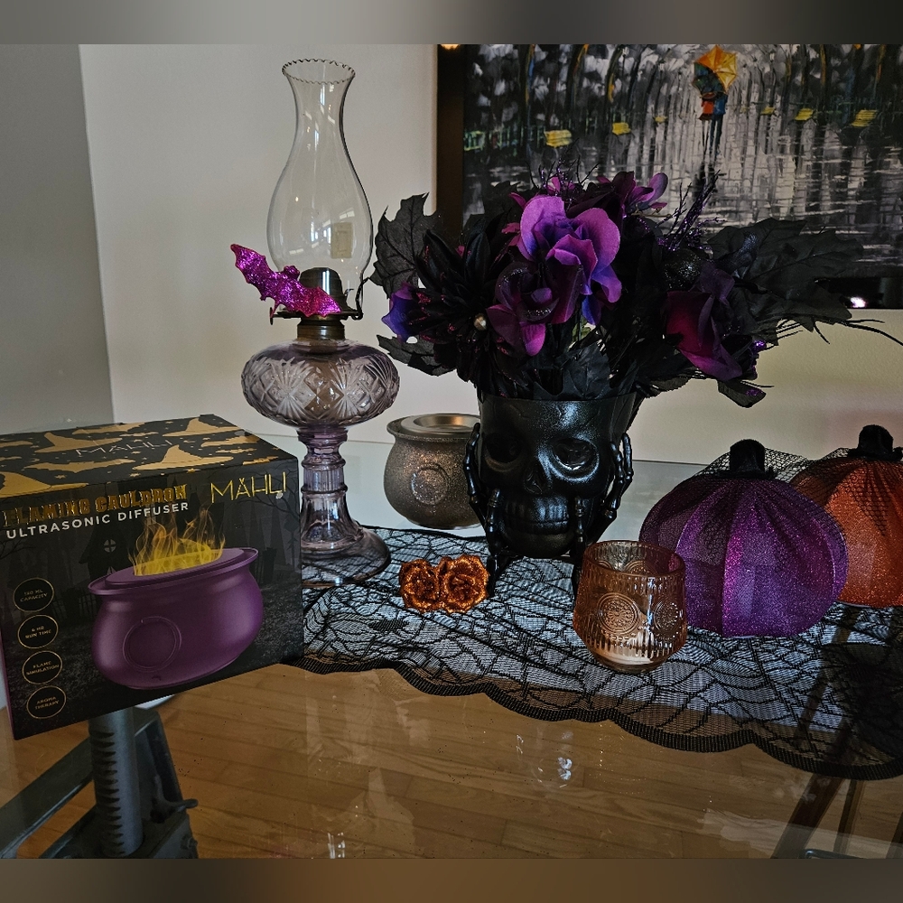 Purple Cauldron Diffuser *New, In Box
